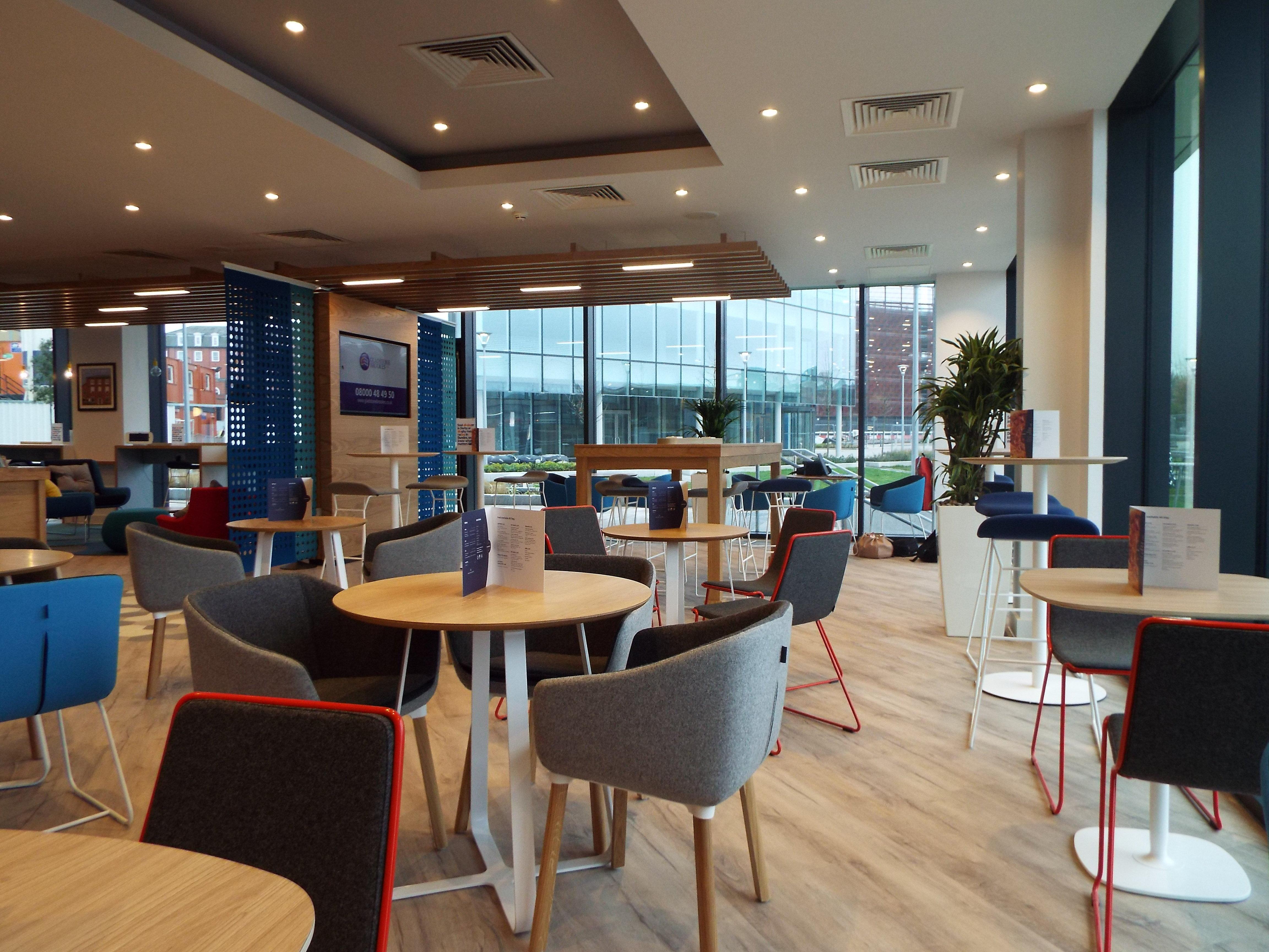 Holiday Inn Express - Stockport, An Ihg Hotel Екстериор снимка